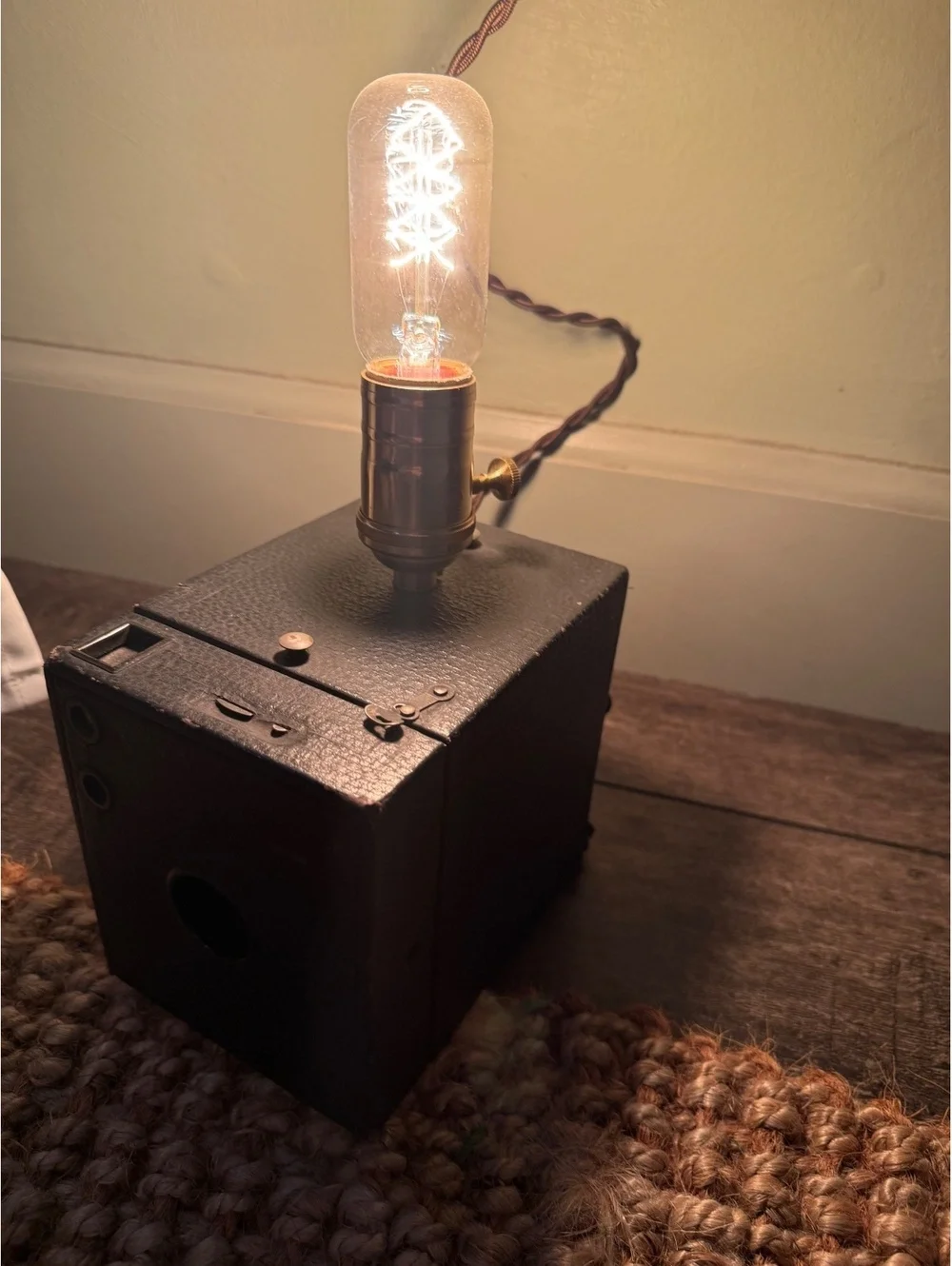 Antique 1900's Kodak  Camera Table Lamp